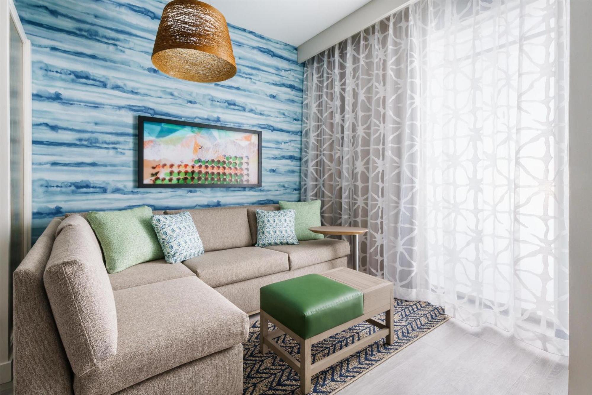 Hyatt Place Panama - Beachfront 5*